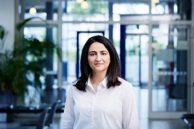 Najia Mahmoodzad